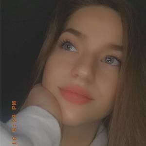 Meet your Posher, Alexus